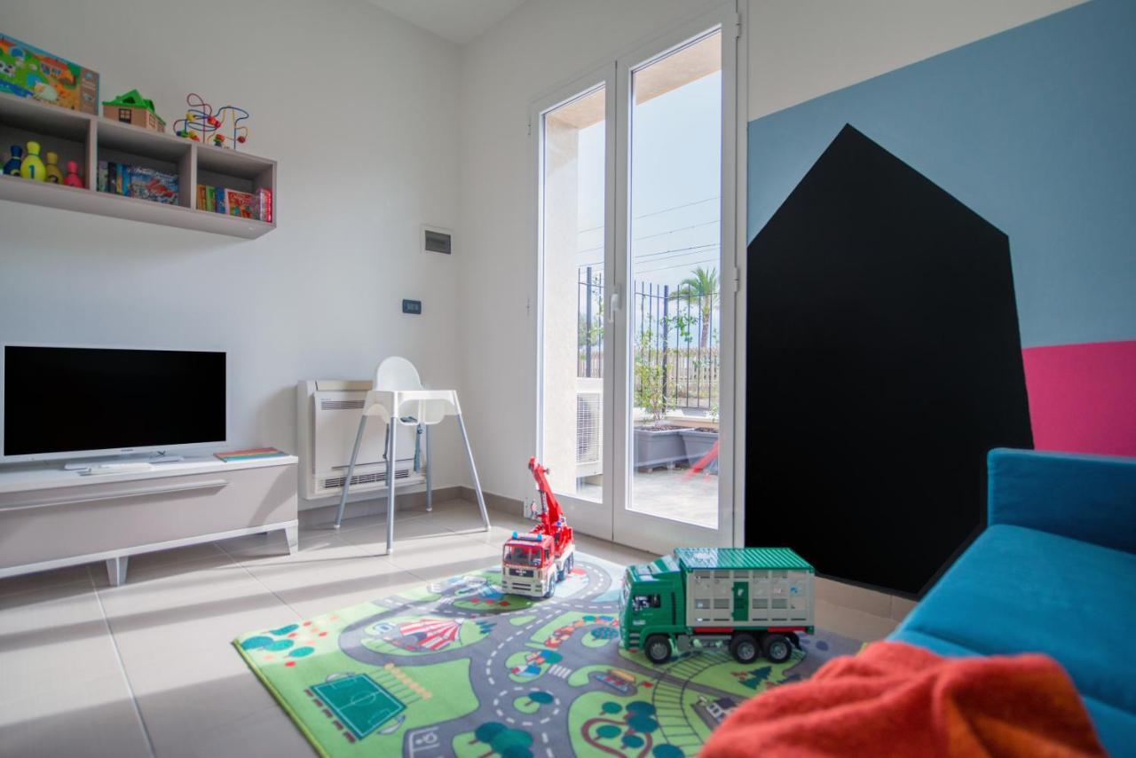 Babyaccommodation Family Comfort Ll Пьетра-Лигуре Экстерьер фото